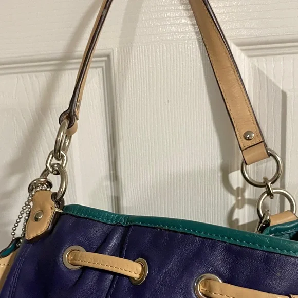 Coach Leather Daisy Bucket Purse - Picture 9 of 9